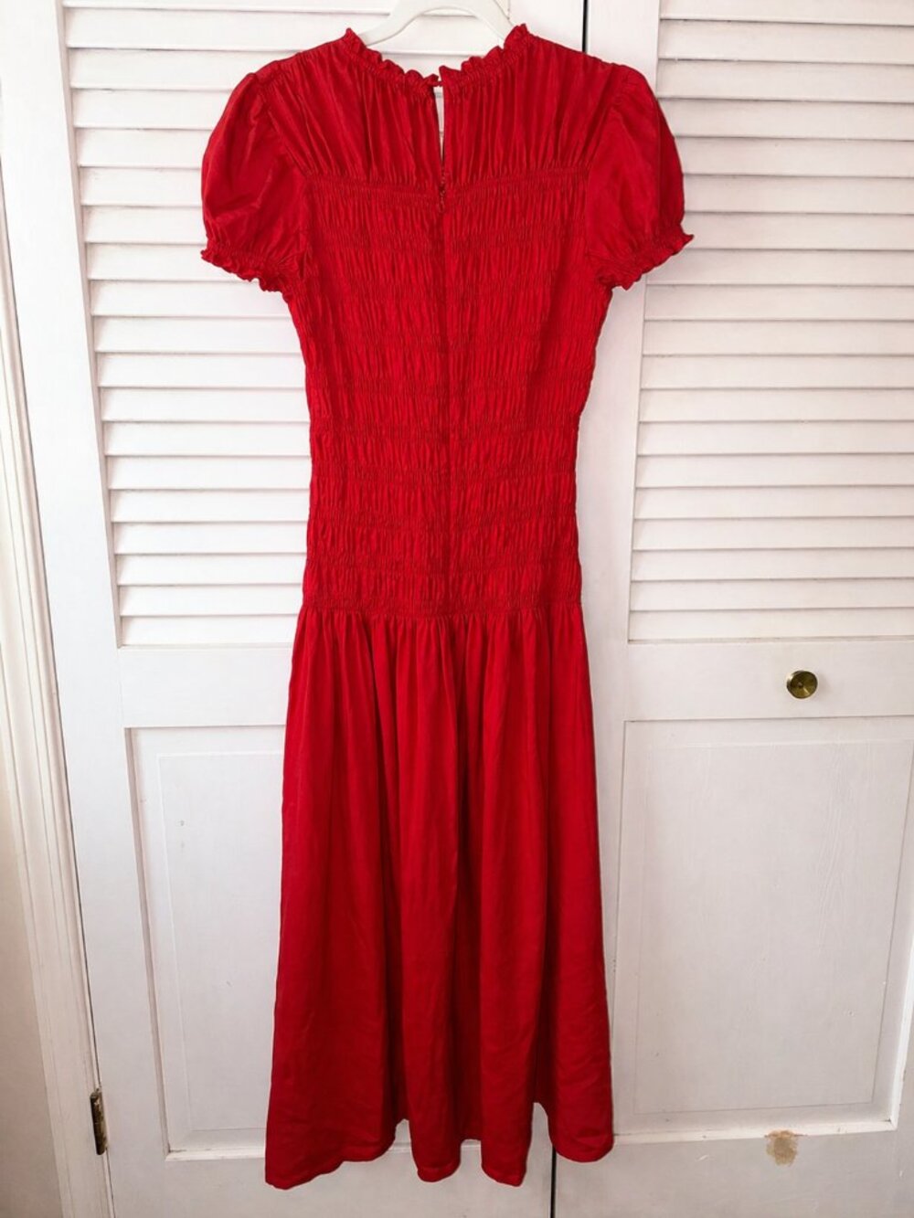 Reformation Kiria Smocked Midi Dress Red Puff Sleeve Lined Romantic Size 12 - Picture 8 of 9